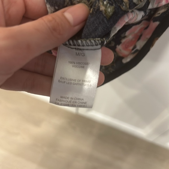 Floral Coverup - Picture 3 of 4